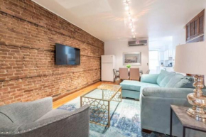 Brownstone Style 3BR Apartment in NYC